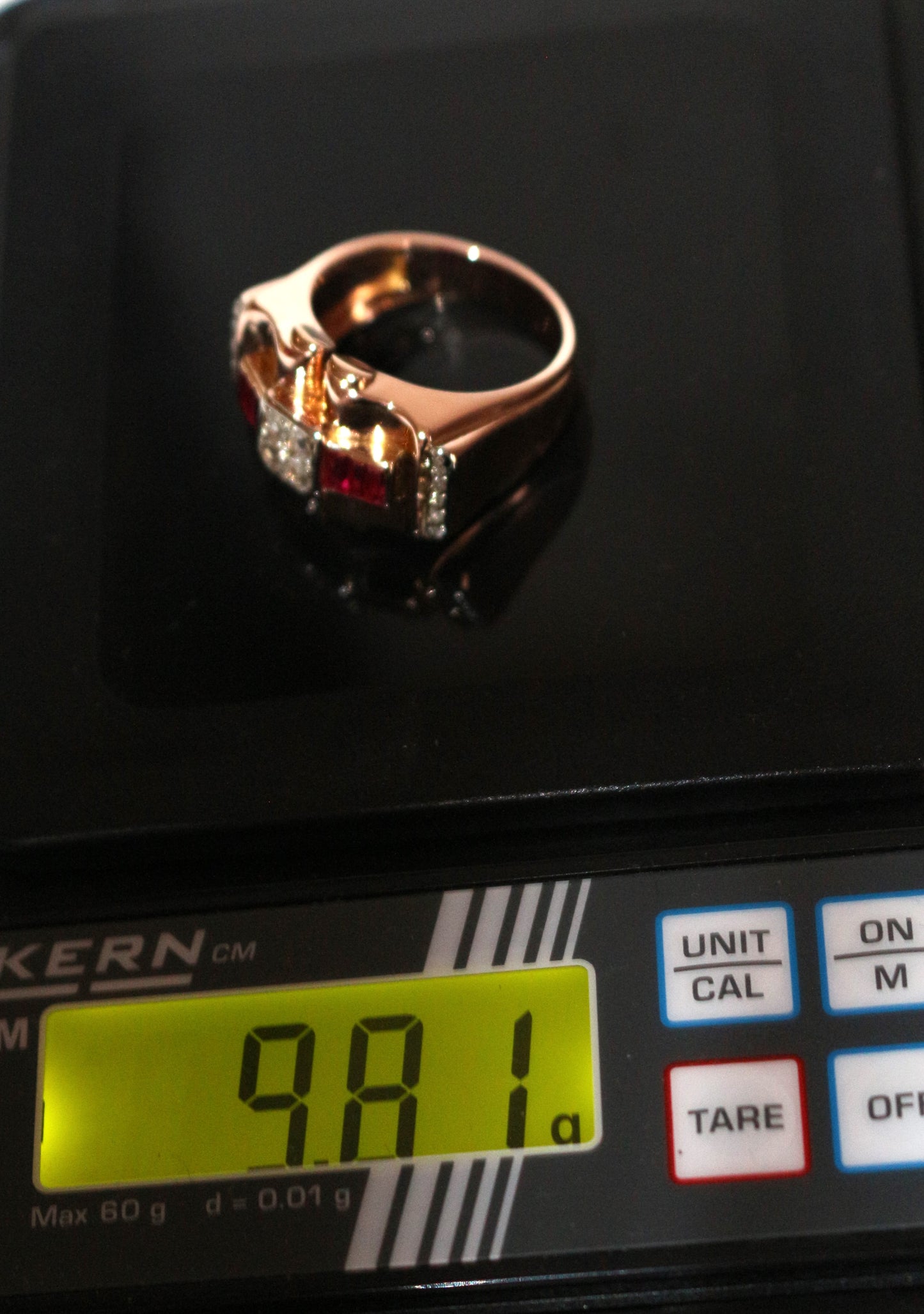 Bague Rétro Rubis Et Diamants