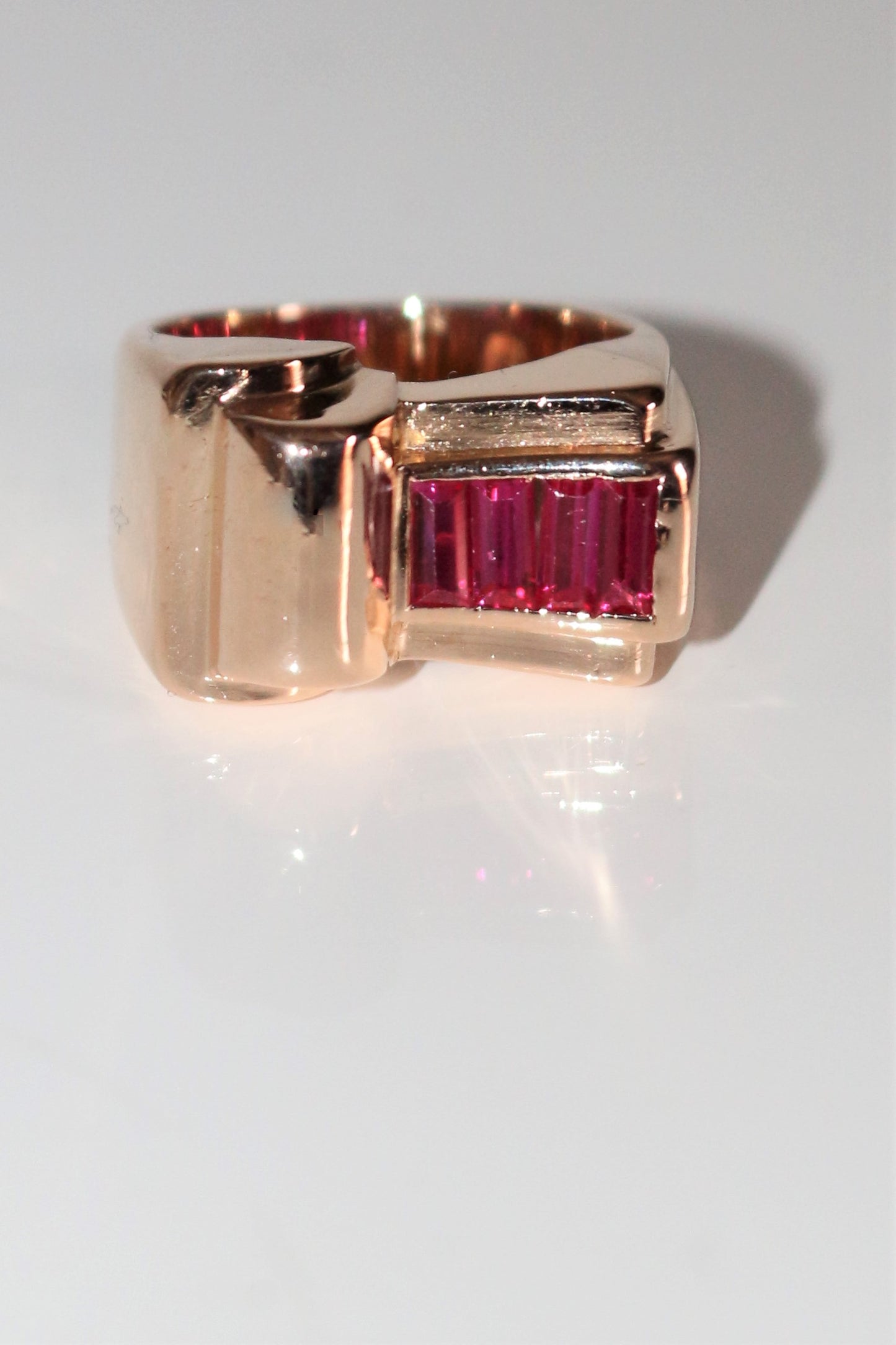 Bague Tank Or Jaune Et Pierres Rouges