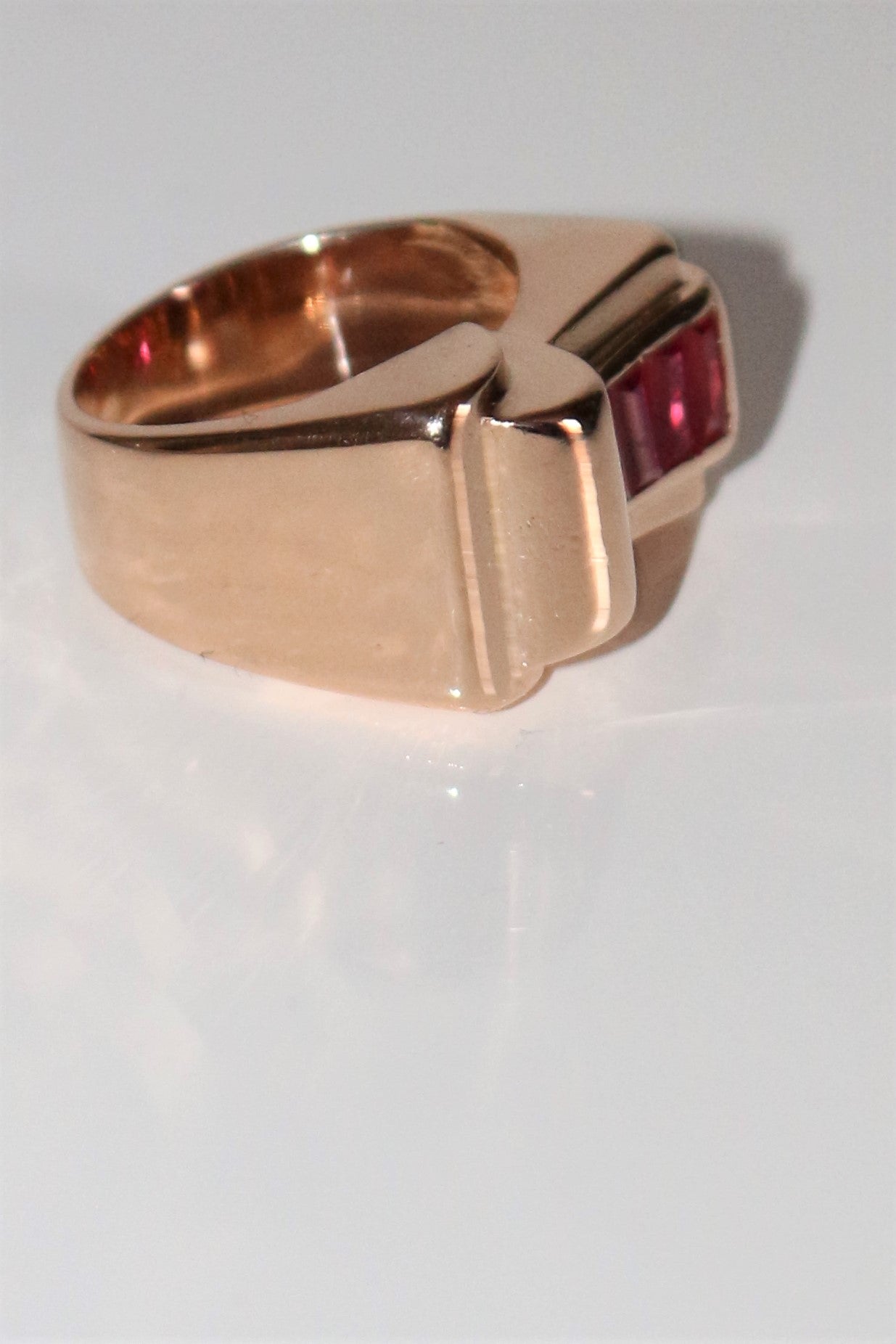 Bague Tank Or Jaune Et Pierres Rouges