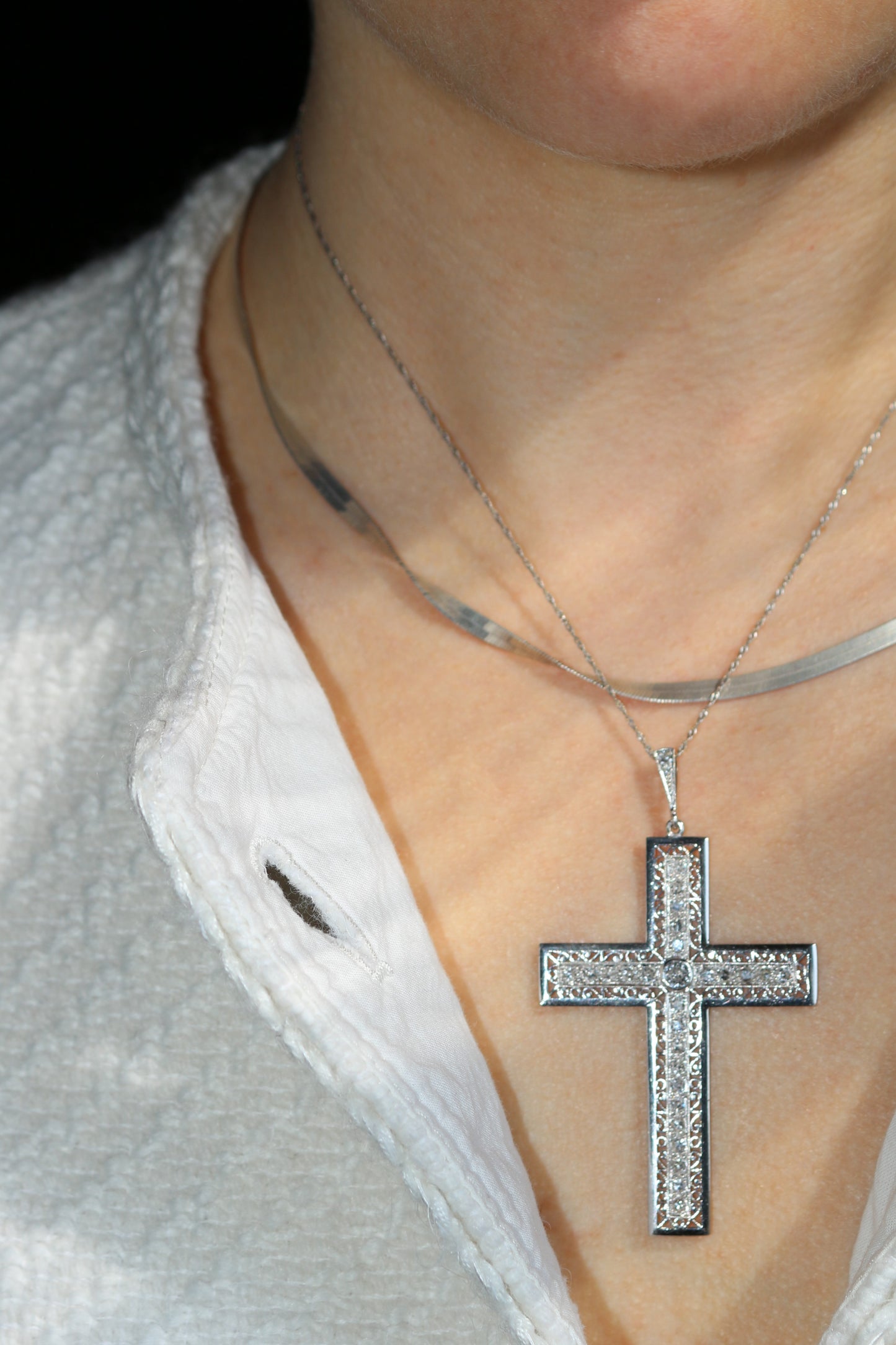 Pendentif Croix En Platine Et Diamants