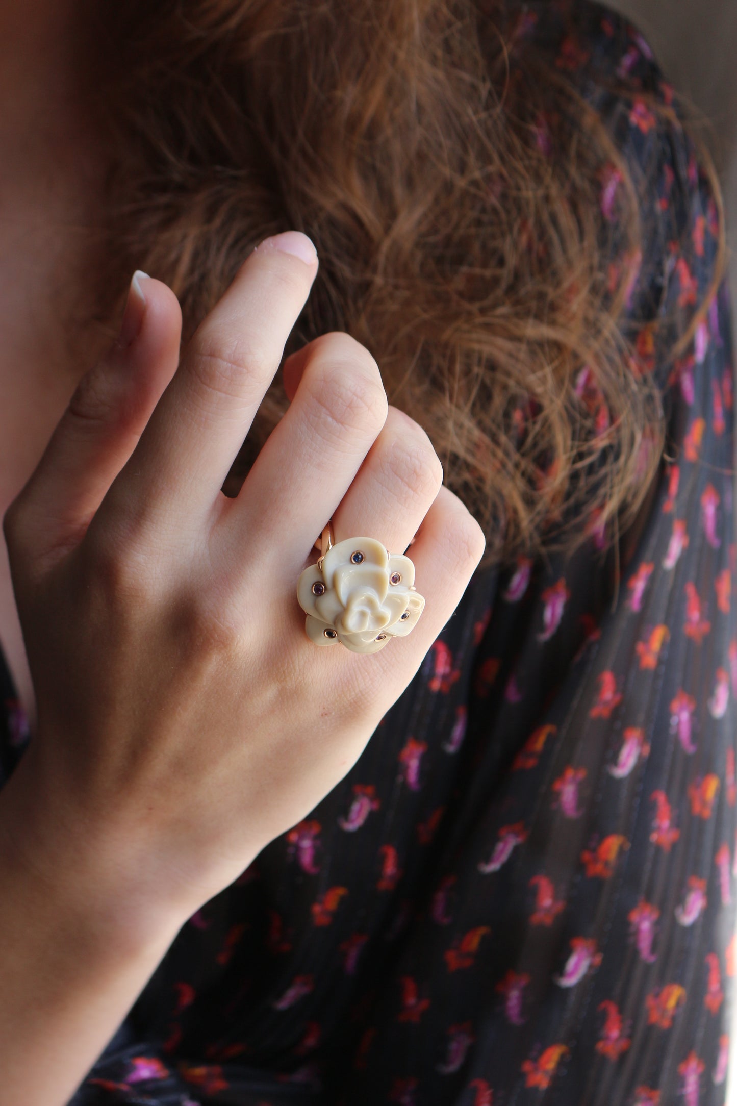 Bague Camélia Saphirs Et Améthystes