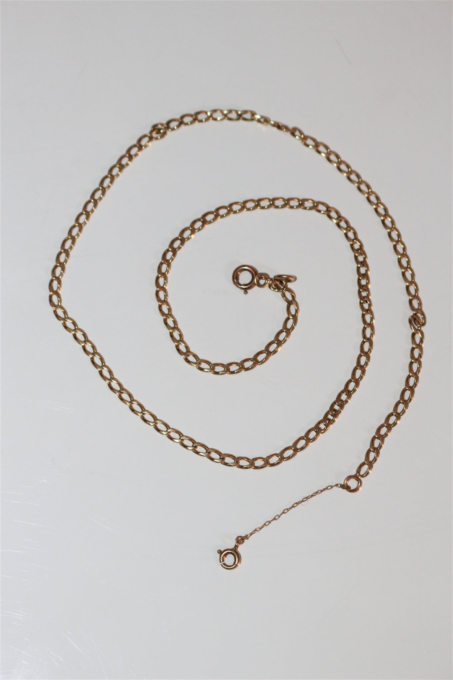 Collier Pendentif Femme Couronnée