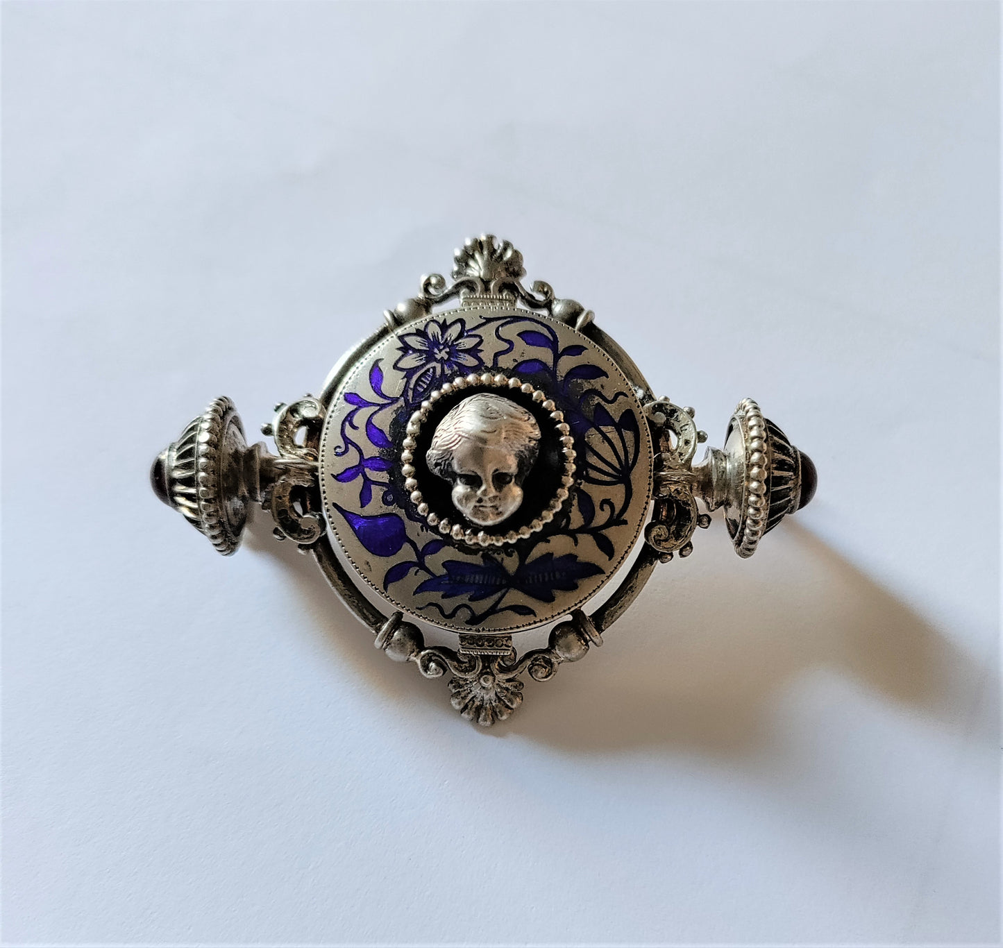 Broche néo-Renaissance XIXe