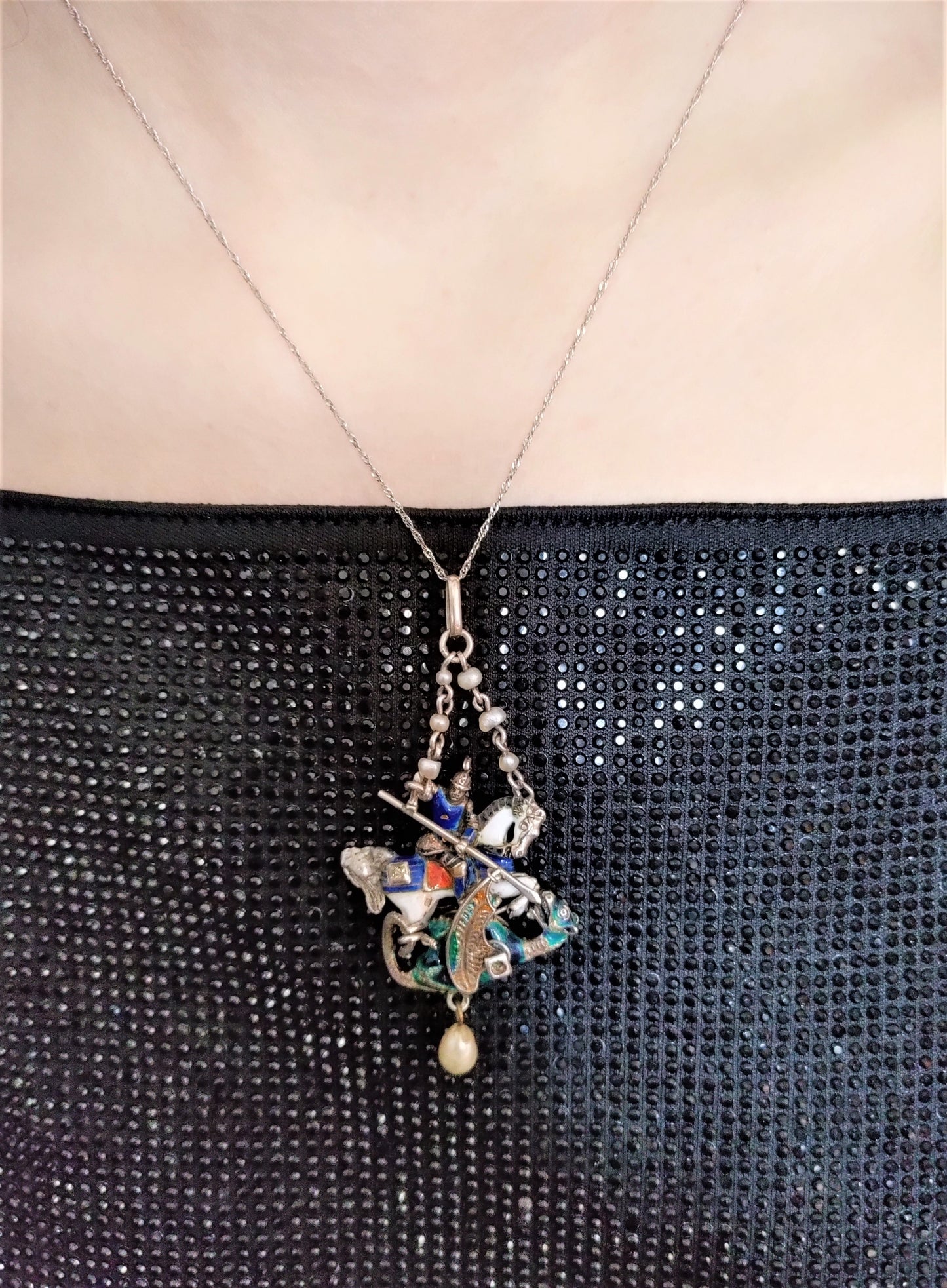 Pendentif Saint Georges Terrassant Le Dragon