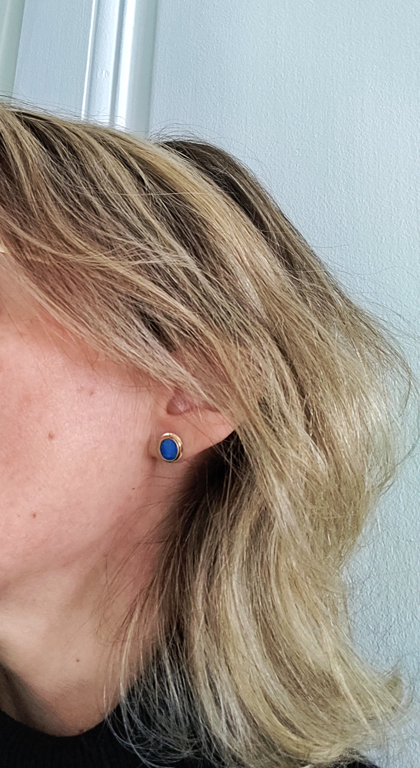 Paire De Puces d'Oreilles Opales Noires Or Jaune