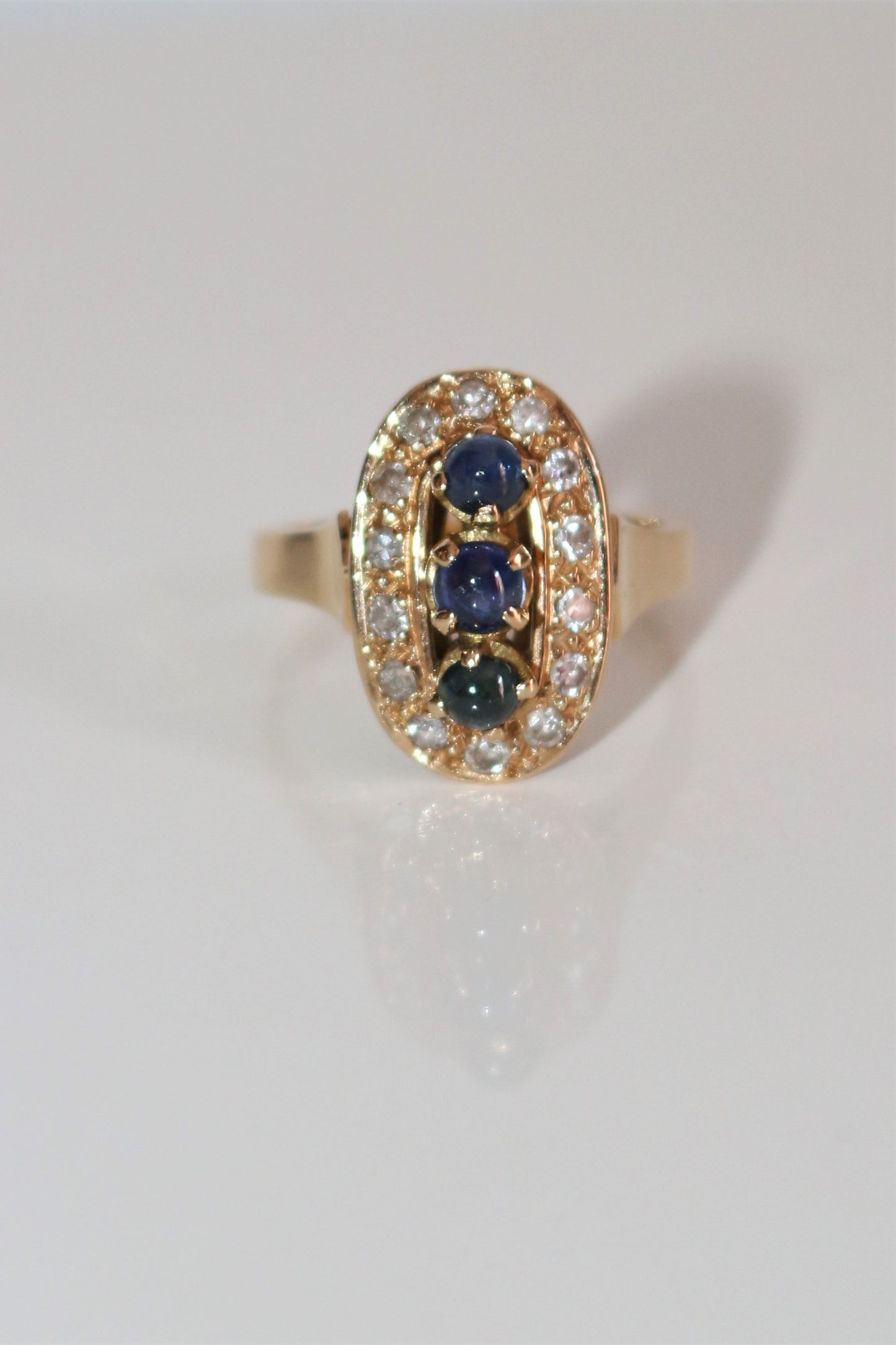 Bague Triologie De Saphirs Et Diamants