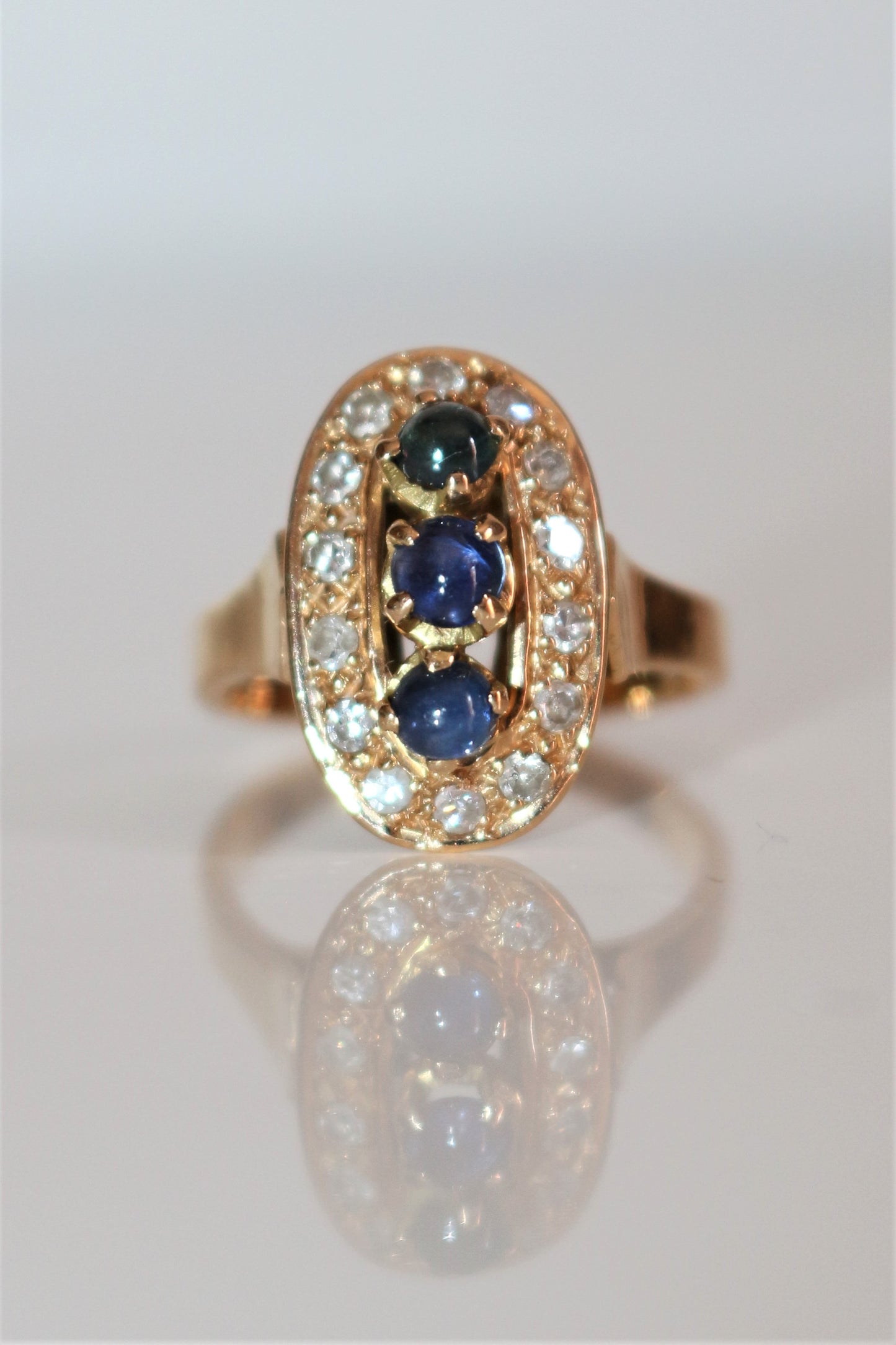 Bague Triologie De Saphirs Et Diamants