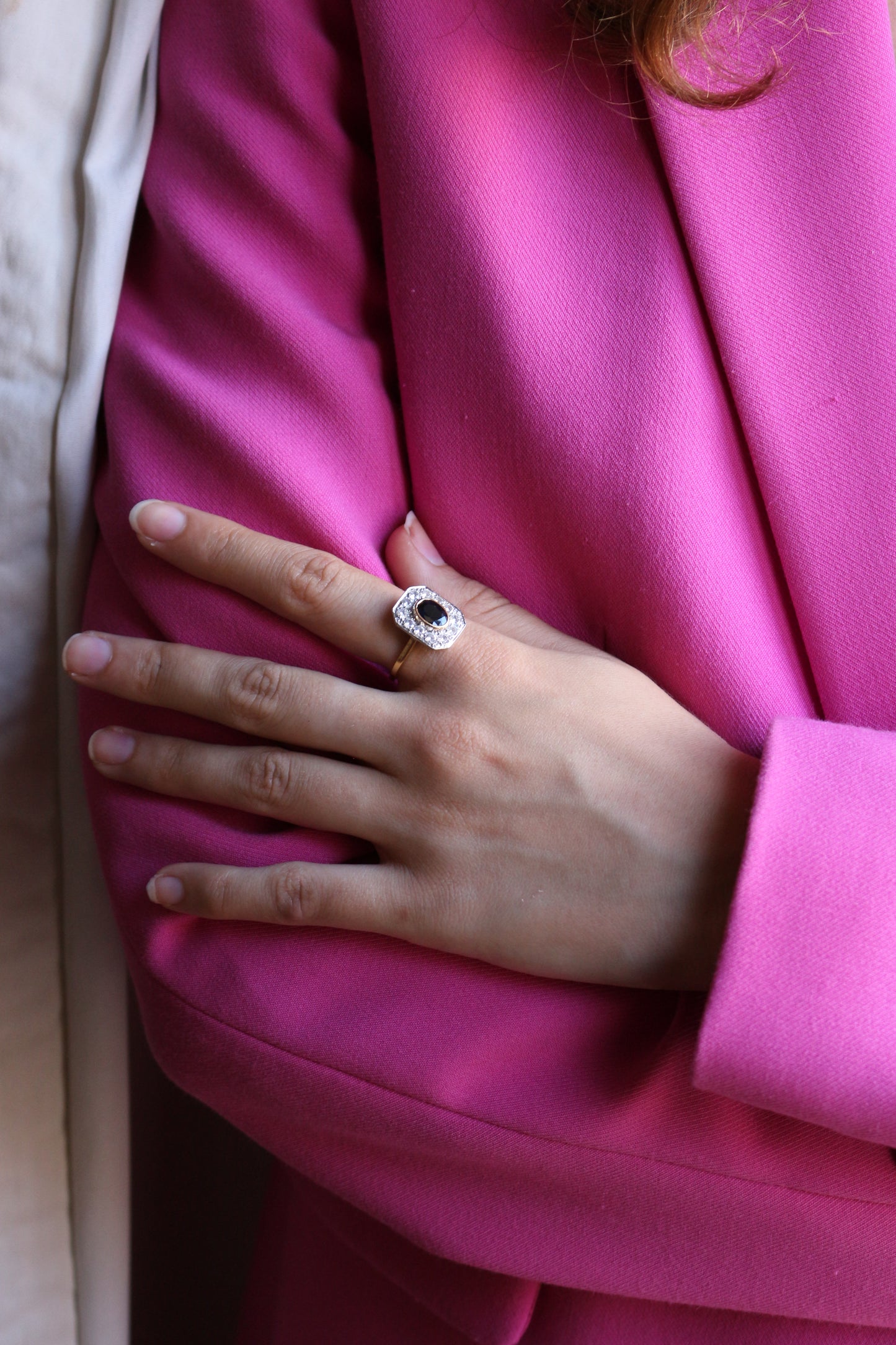 Bague Saphir à Pans Coupés Art Déco
