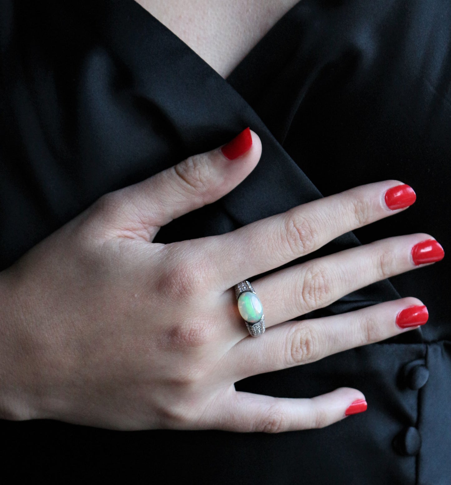 Bague opale Art Déco