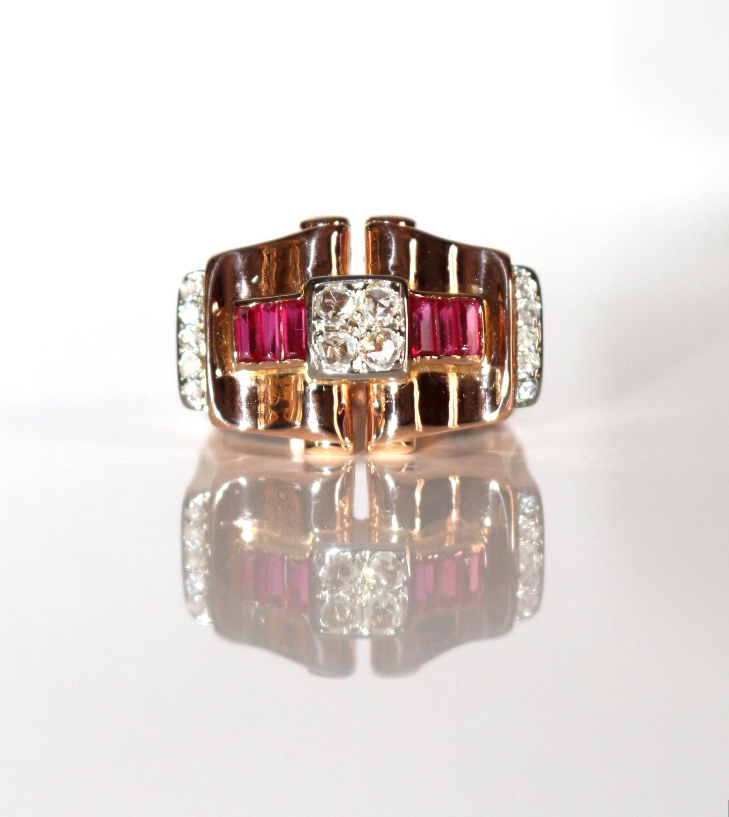 Bague Rétro Rubis Et Diamants