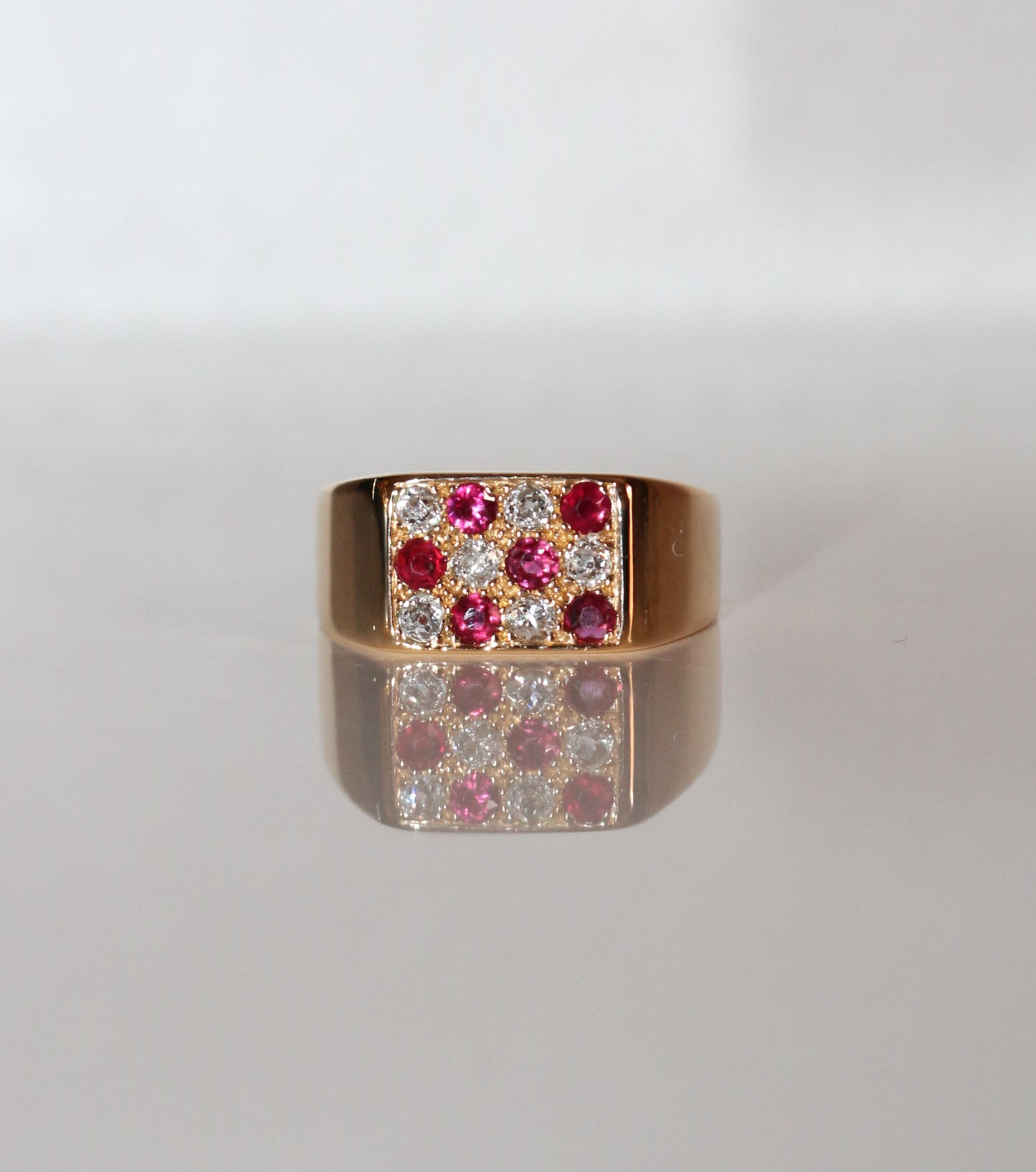 Bague Chevalière Rubis Et Diamants unisexe