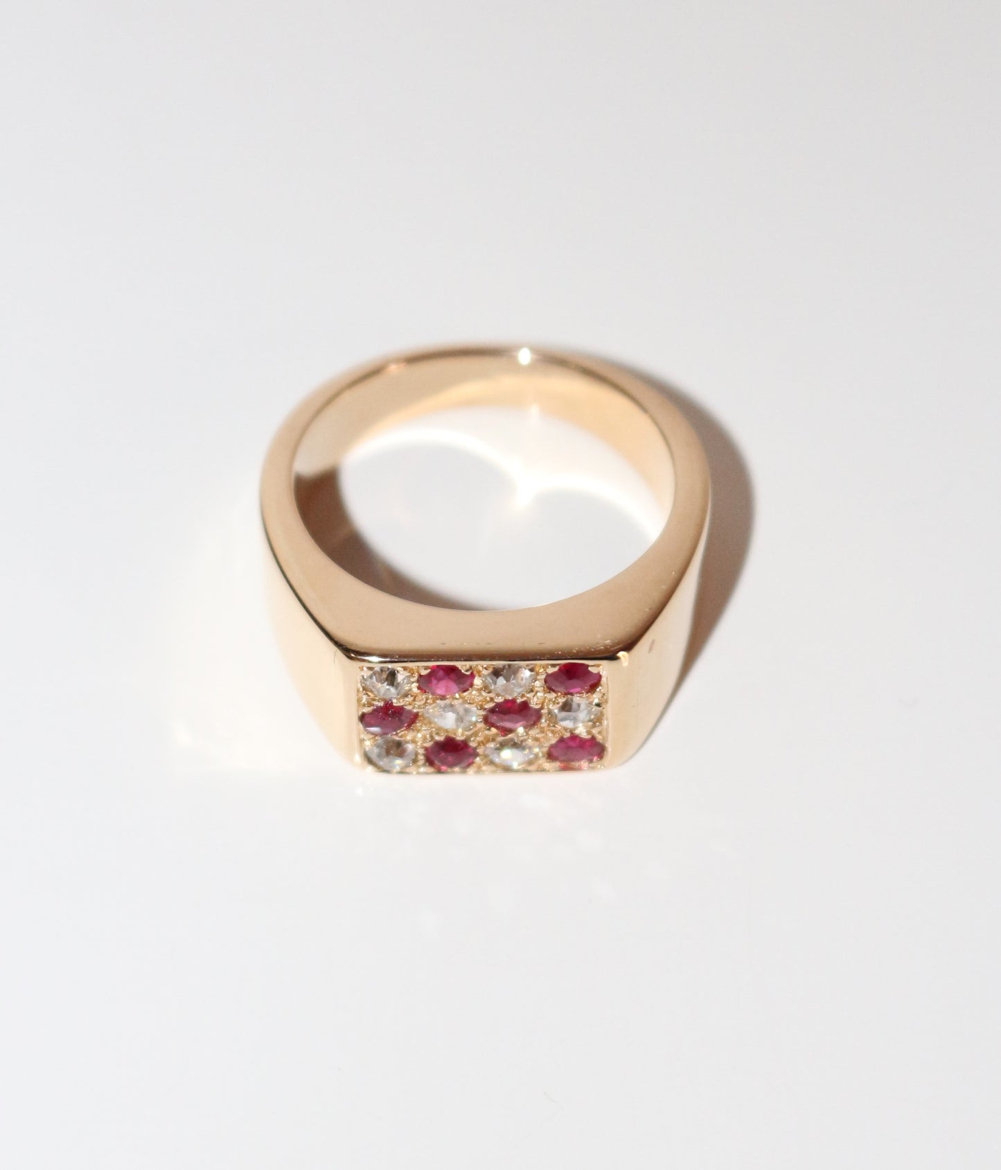 Bague Chevalière Rubis Et Diamants unisexe