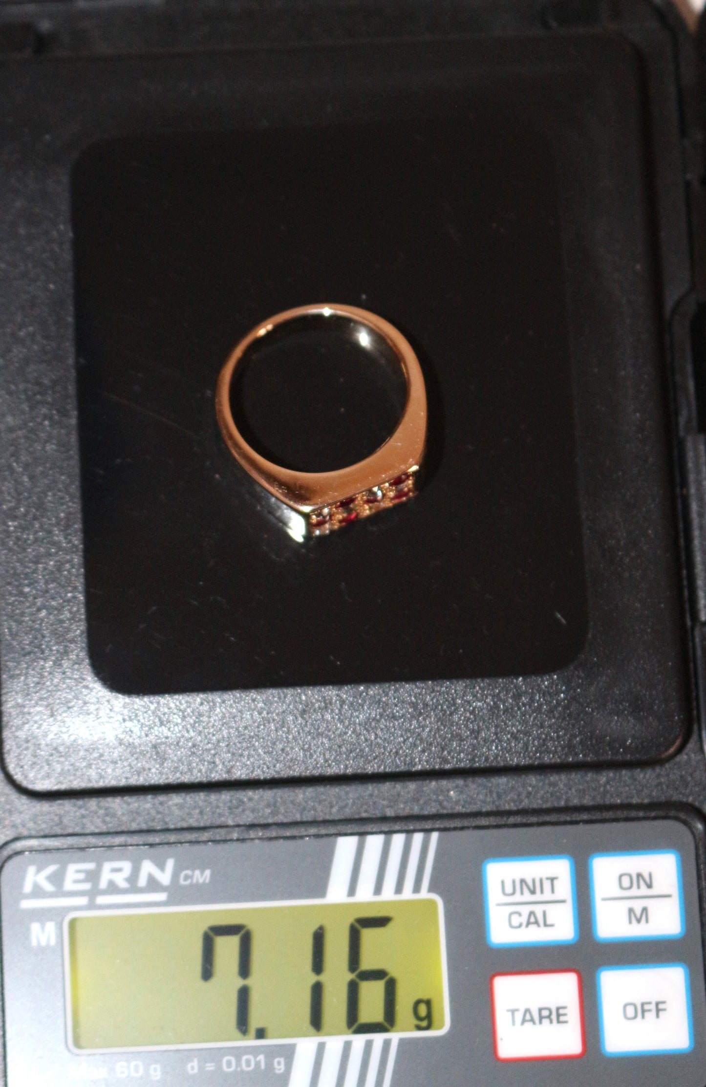 Bague Chevalière Rubis Et Diamants unisexe
