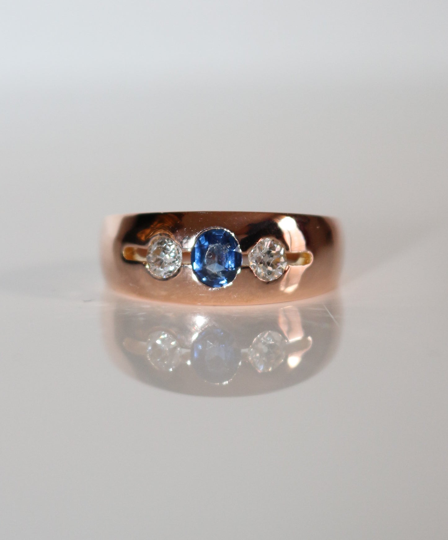 Bague Bandeau Or Rose Saphir Et Diamants