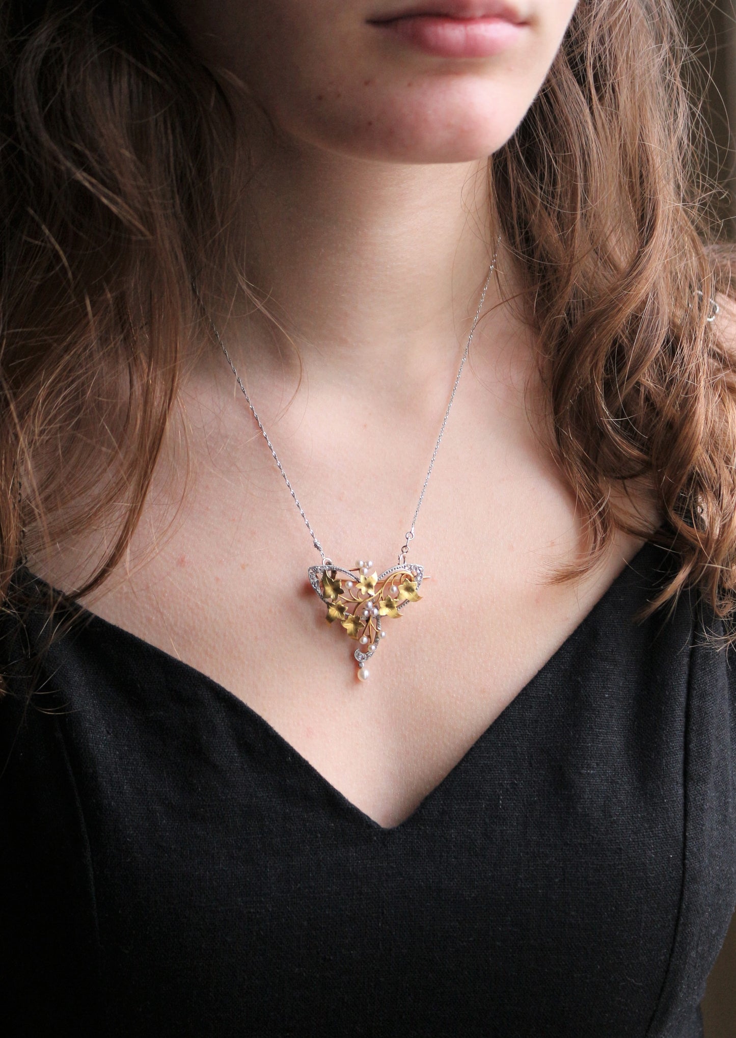 Broche gui Art Nouveau