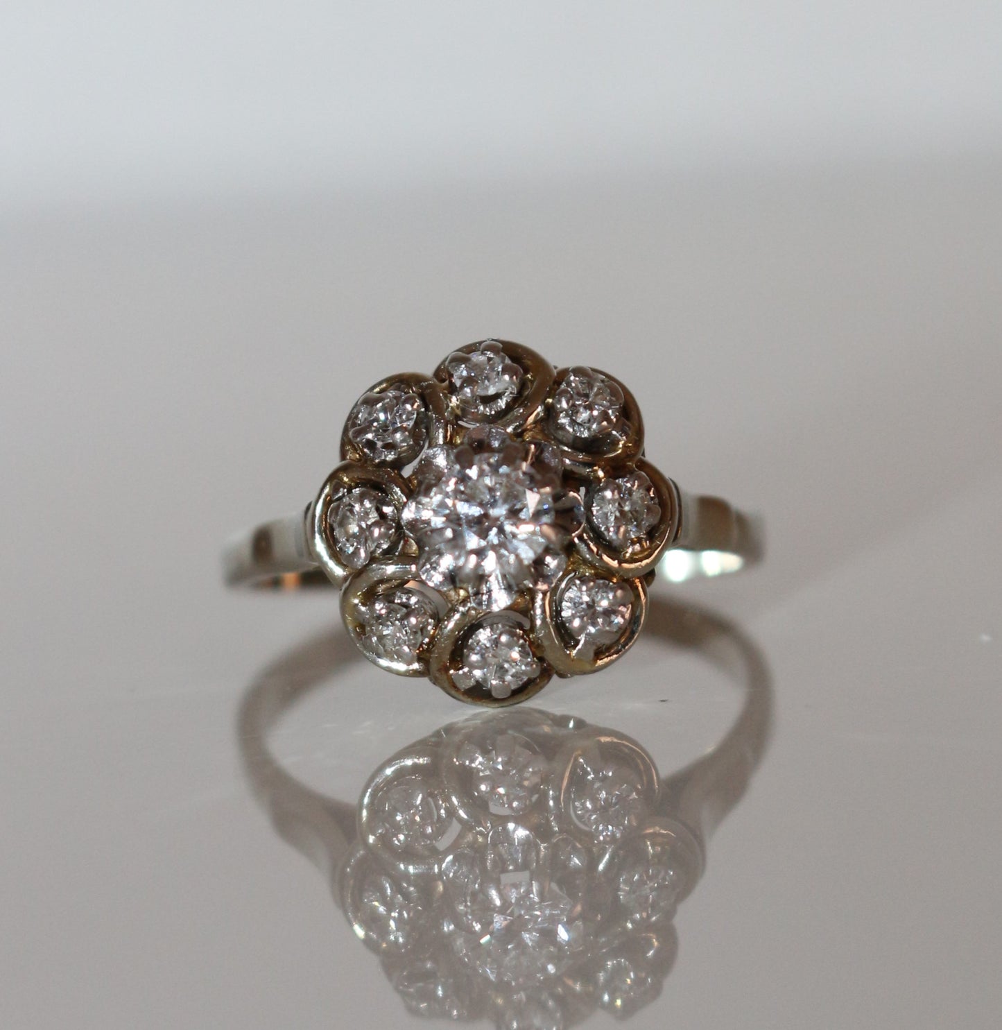 Bague Marguerite Diamants Or Blanc