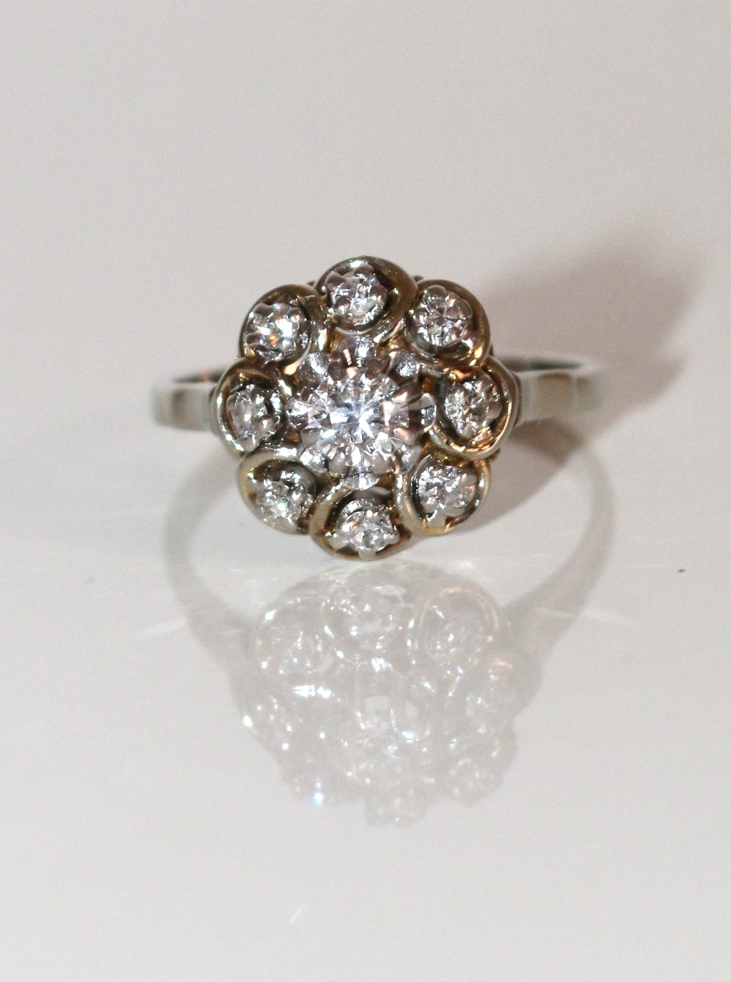 Bague Marguerite Diamants Or Blanc