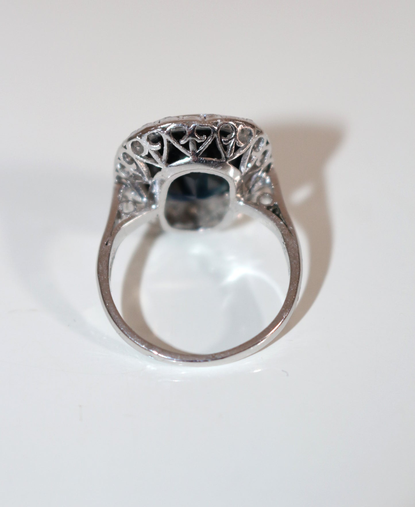 Bague Art Déco Saphir Diamants Platine