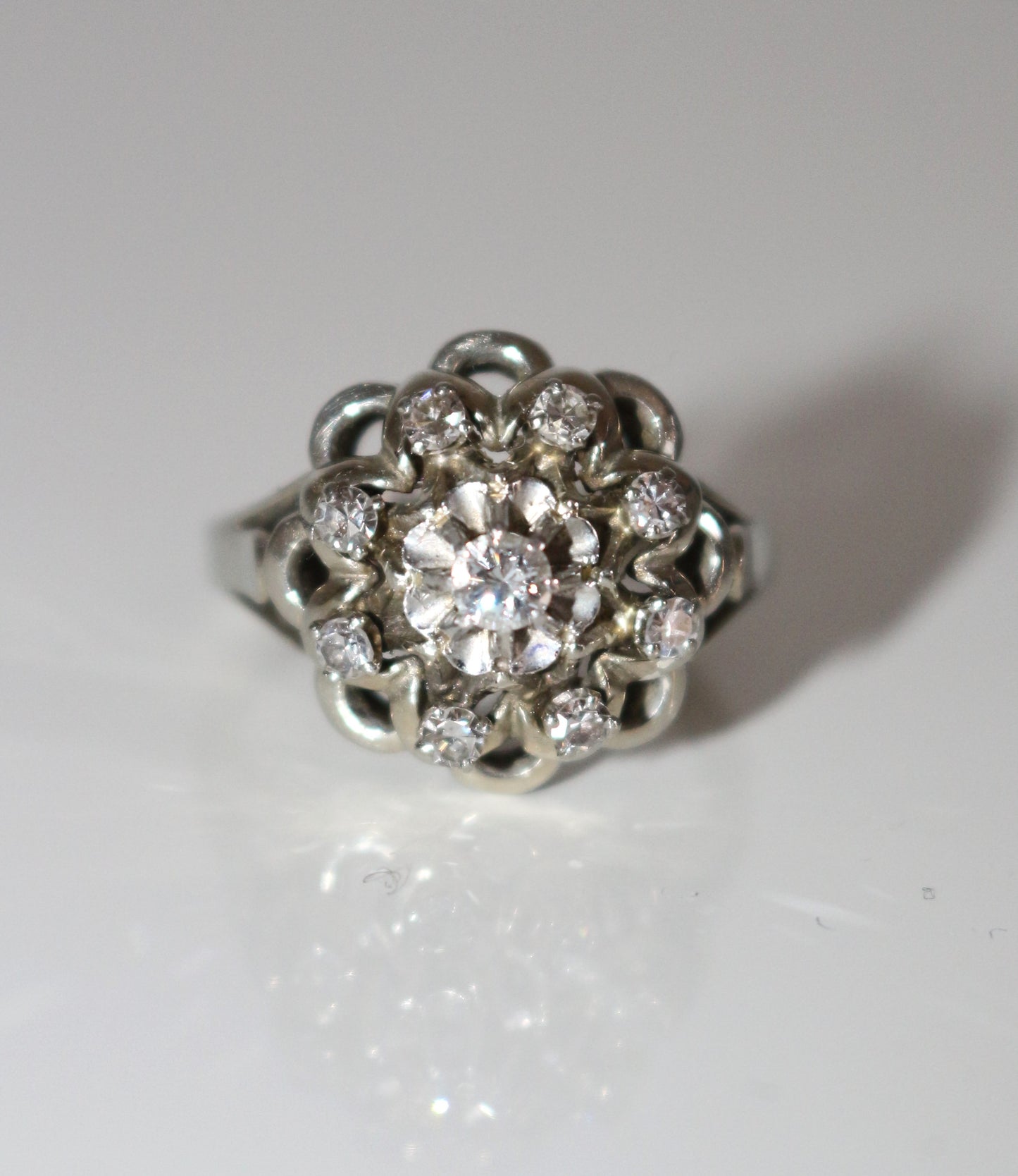 Bague marguerite Diamants Et Platine 1950