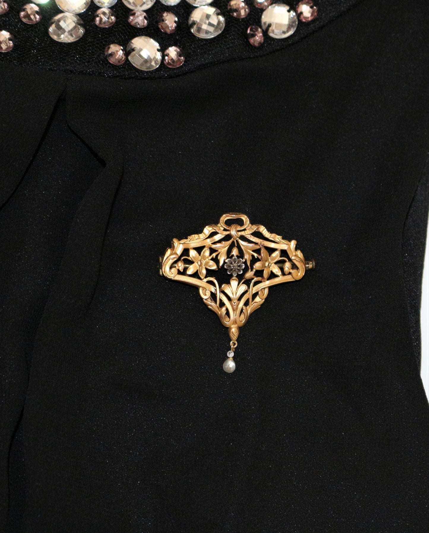 Broche fleurs Art Nouveau