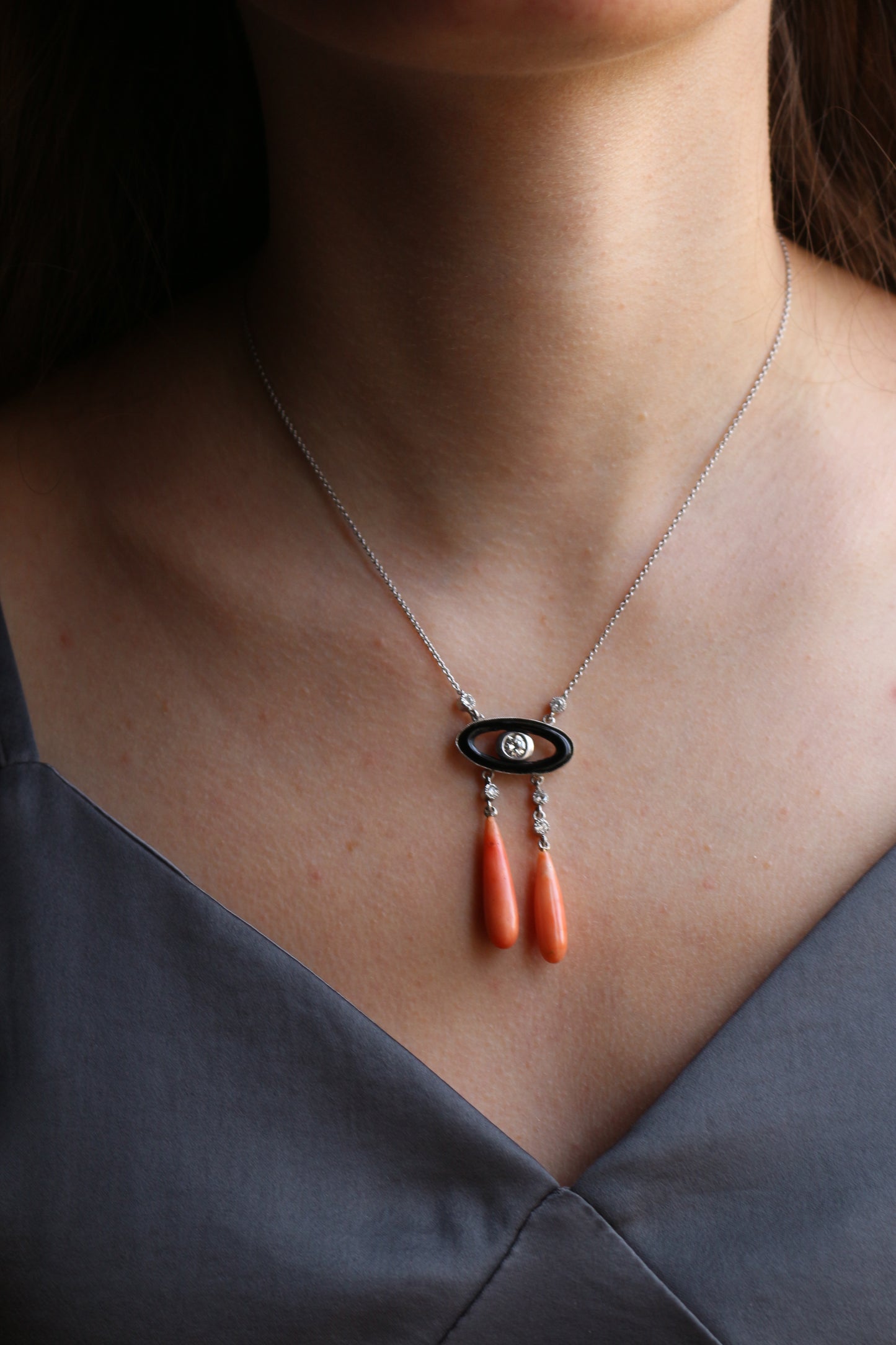 Collier Négligé de style Art Déco