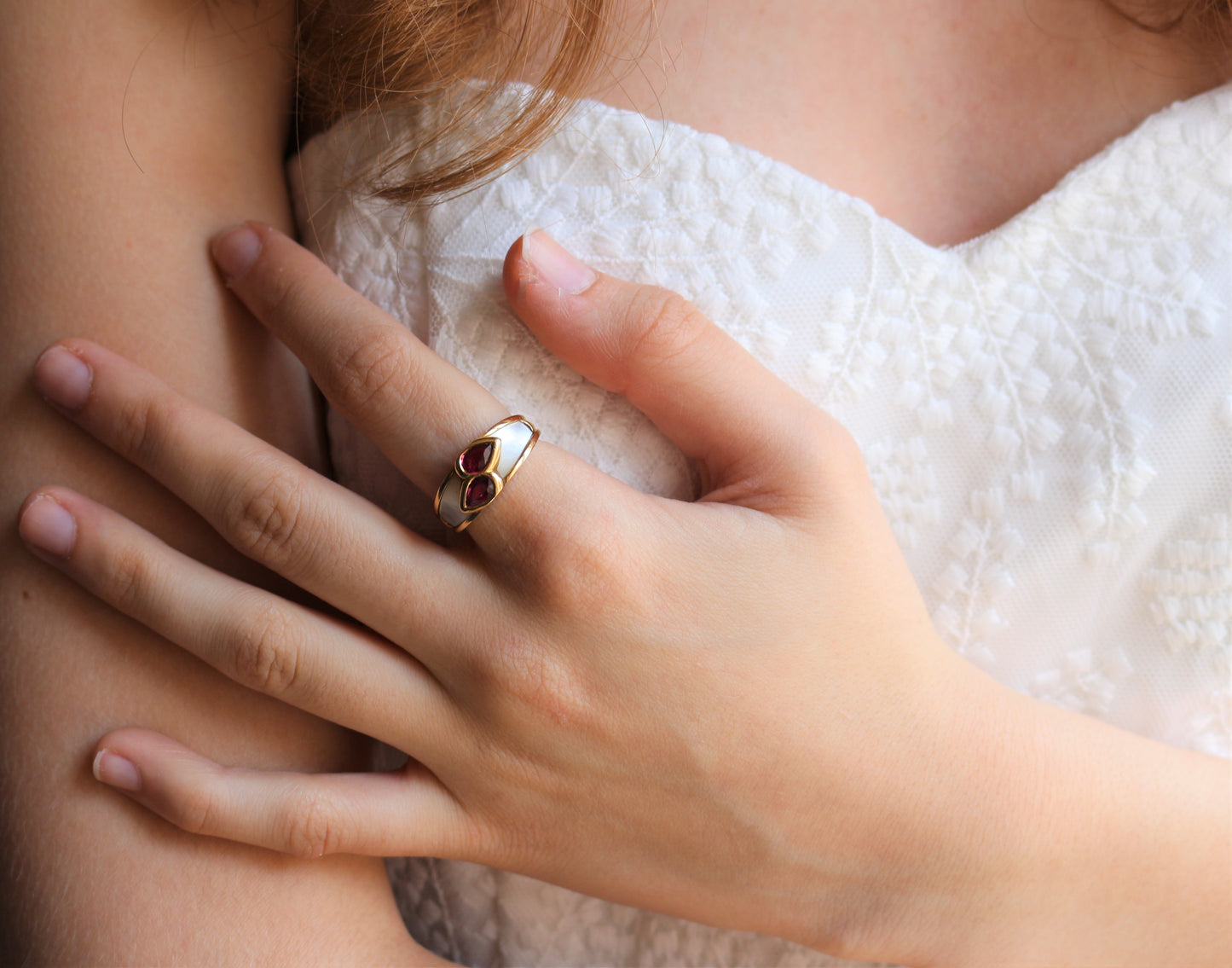 Bague Mauboussin Nadia nacre et rubis