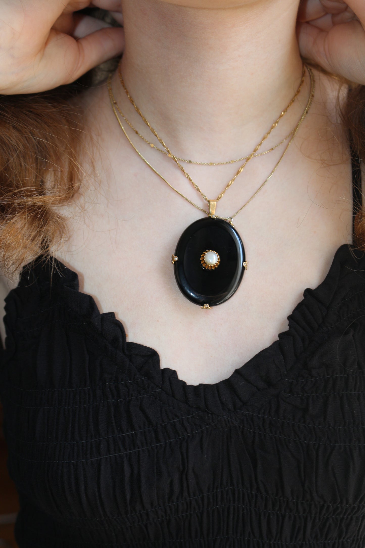 Pendentif En Onyx Et Perles XIXe