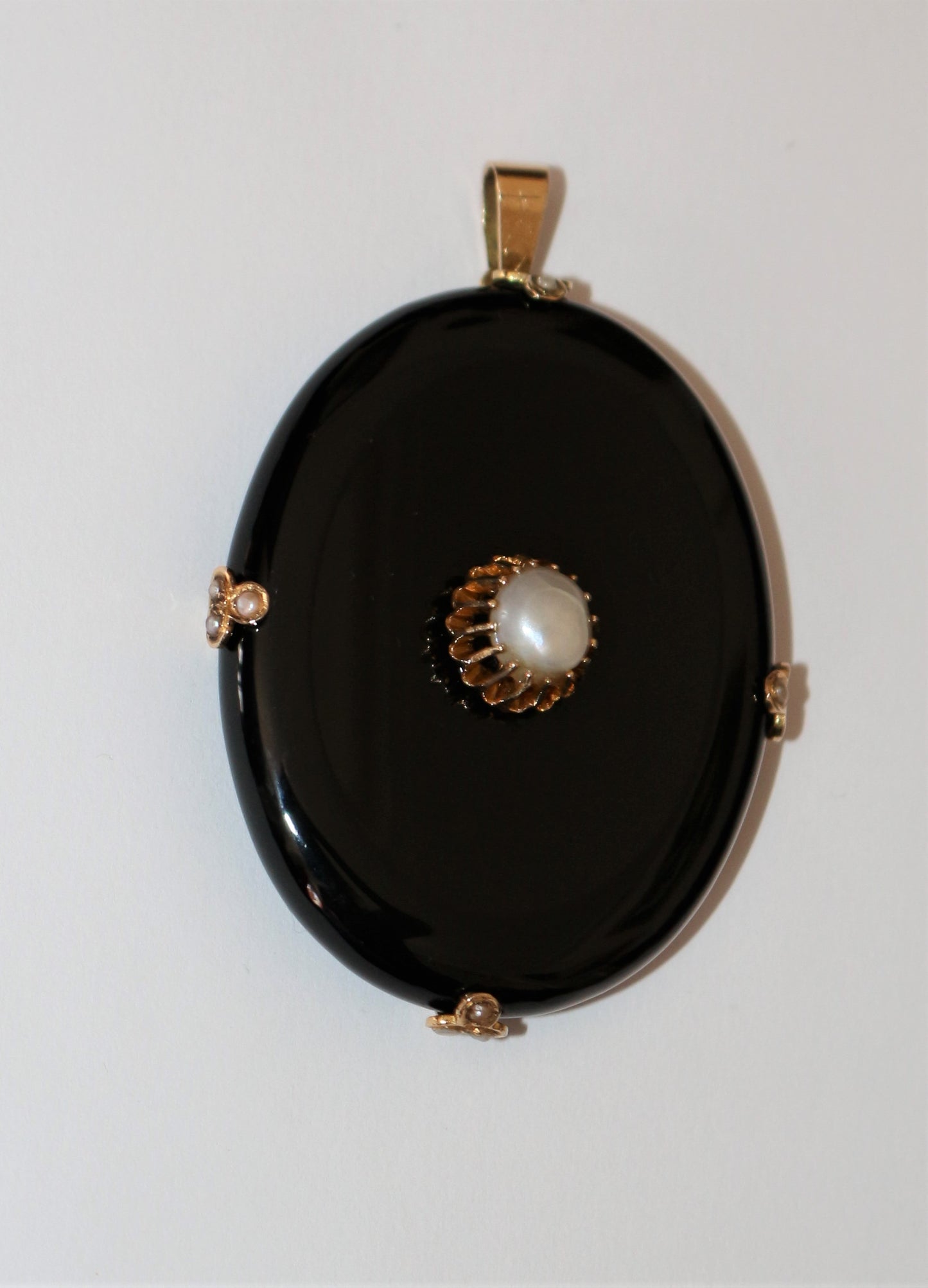 Pendentif En Onyx Et Perles XIXe