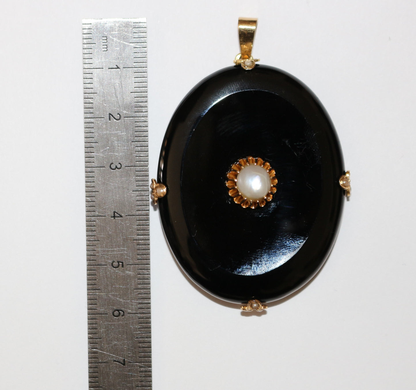 Pendentif En Onyx Et Perles XIXe