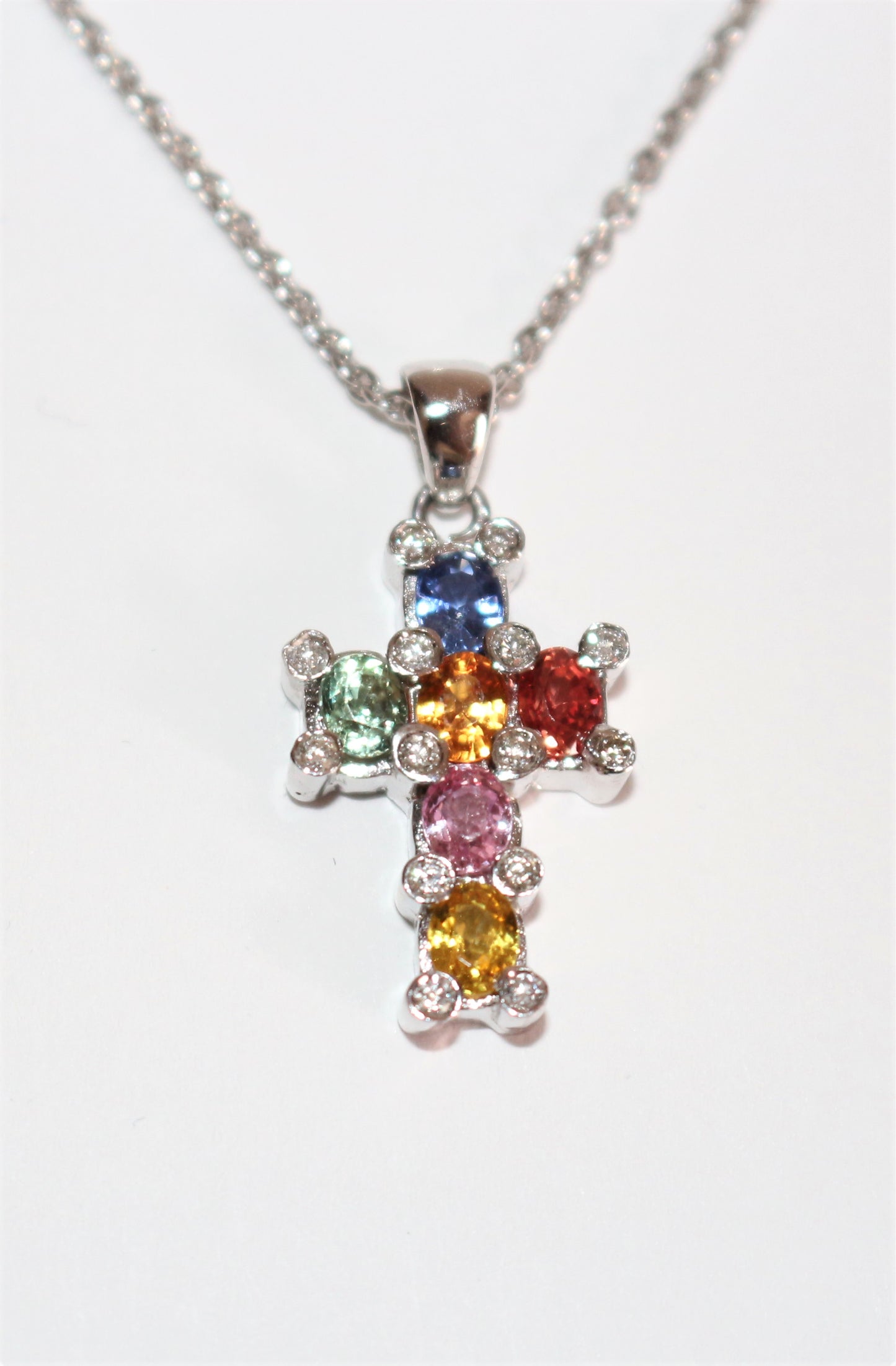 Collier Pendentif Croix multicolore