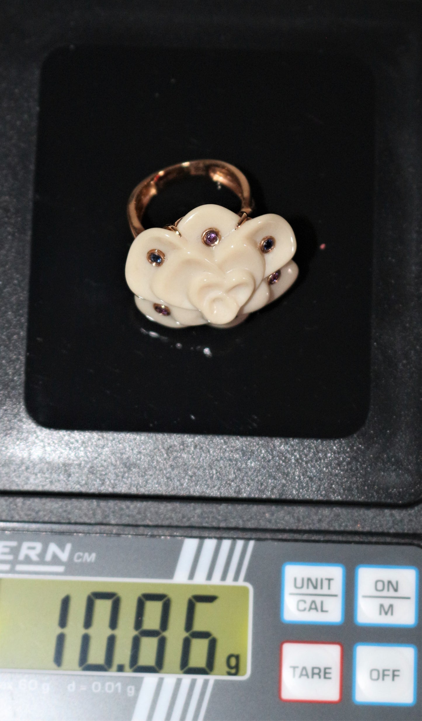 Bague Camélia Saphirs Et Améthystes