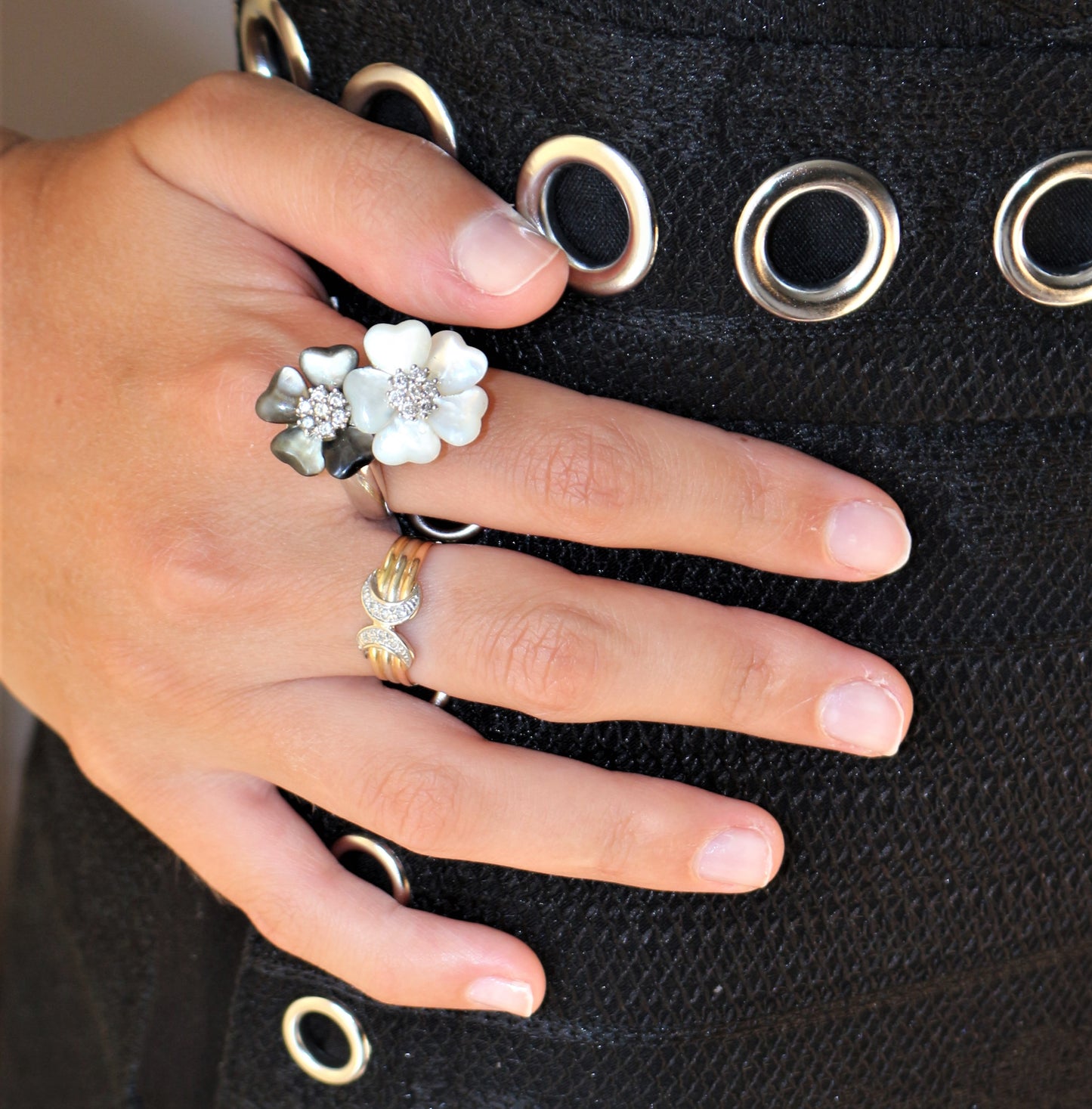 Bague Double Fleur nacre et diamants