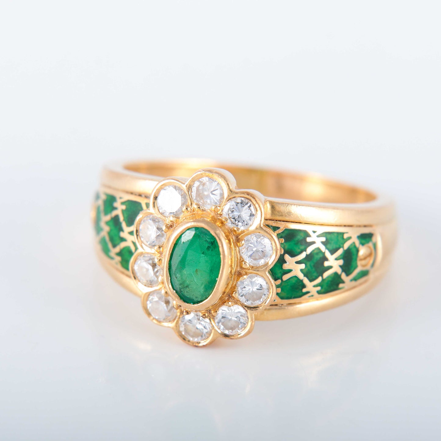 Korloff Bague Marguerite émeraude Diamants