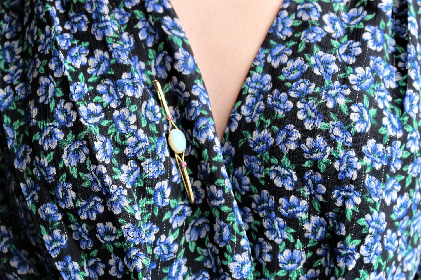 Broche barrette Opale Et Rubis Art Déco