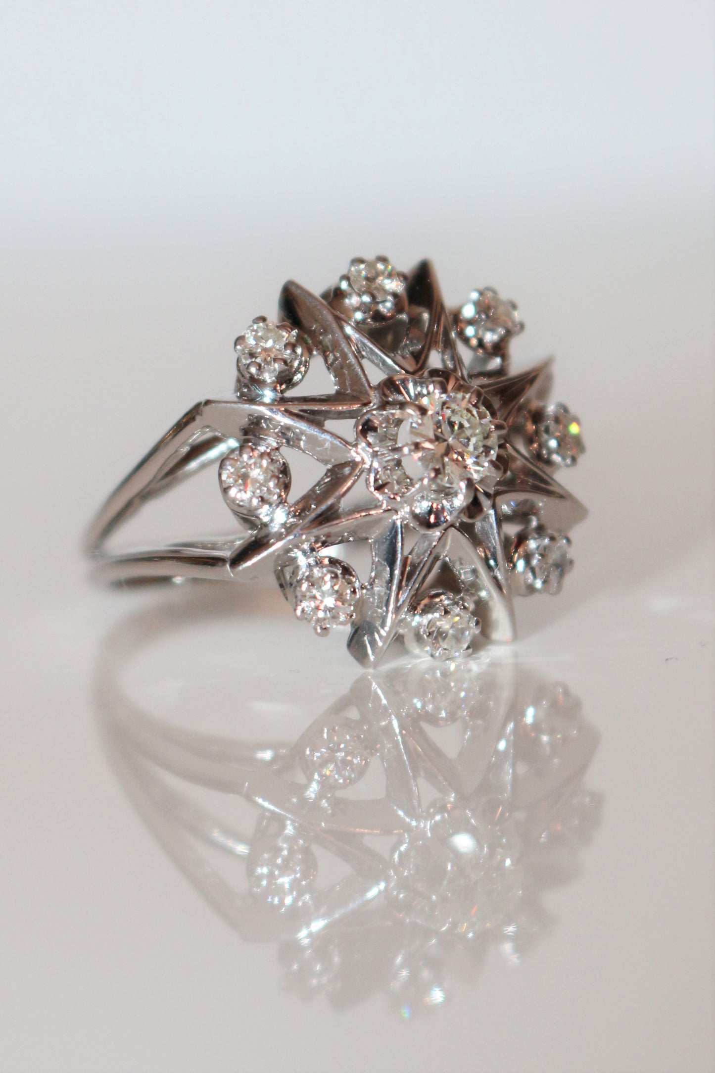 Bague étoile Or Gris Et Diamants