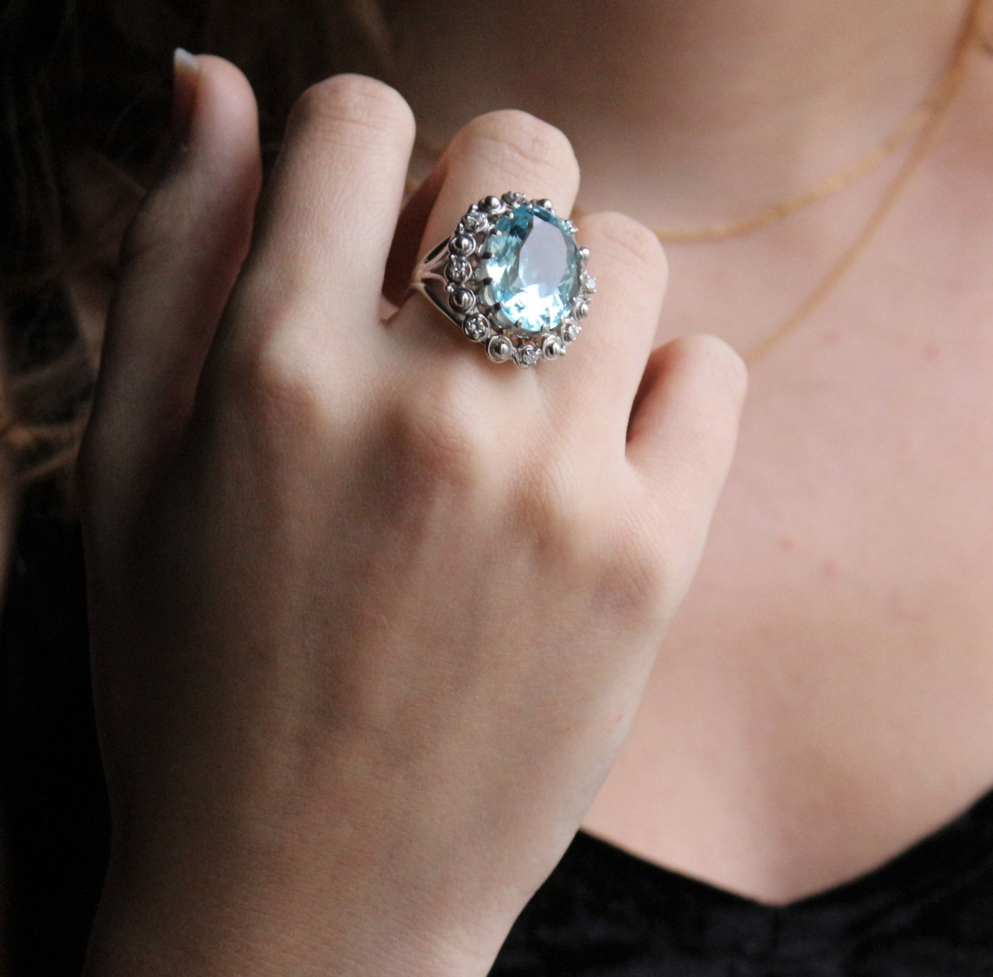 Bague en or et platine aigue-marine