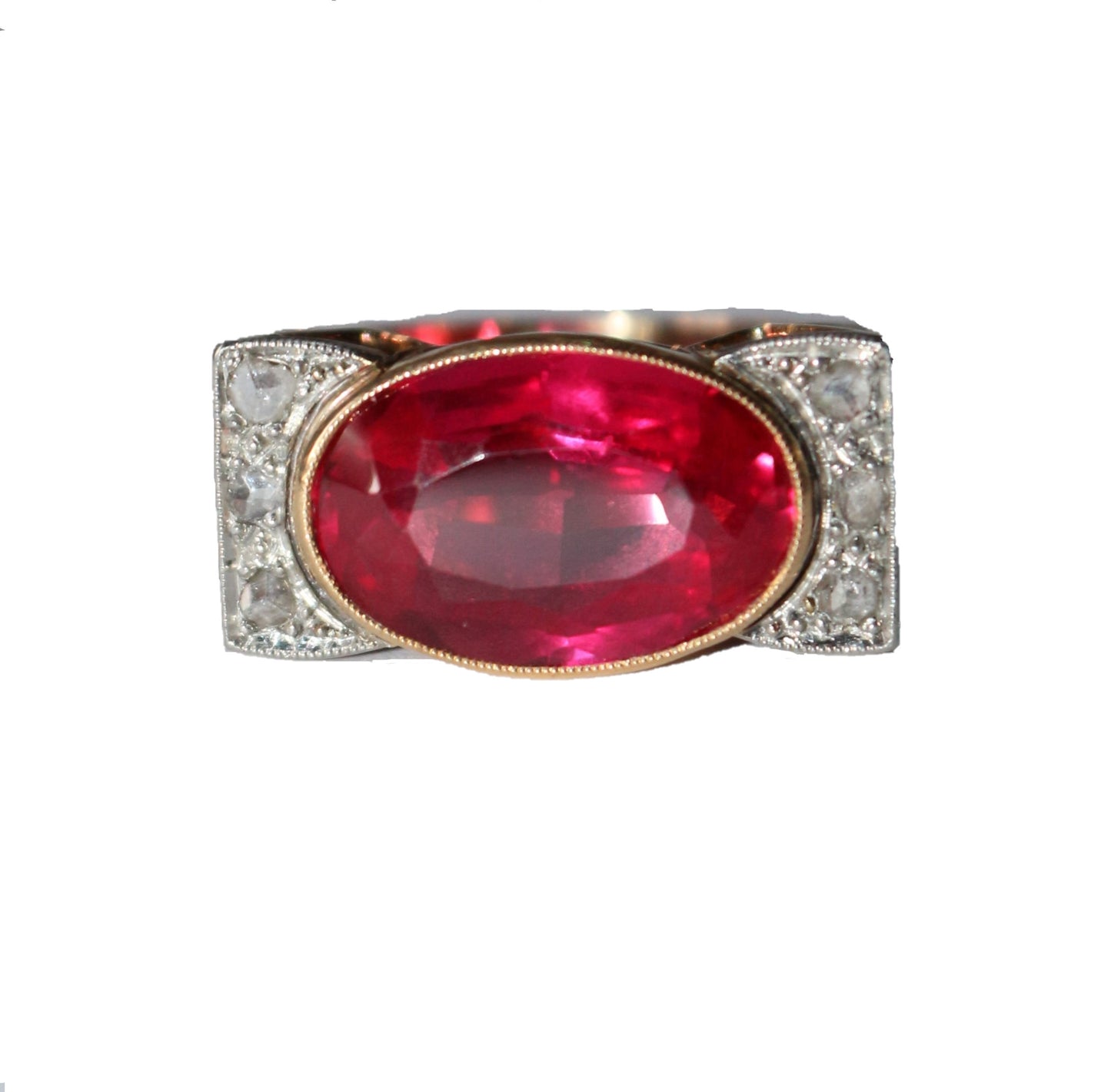 Bague Tank Or Jaune Et Platine, Saphir rose Verneuil Et Diamants