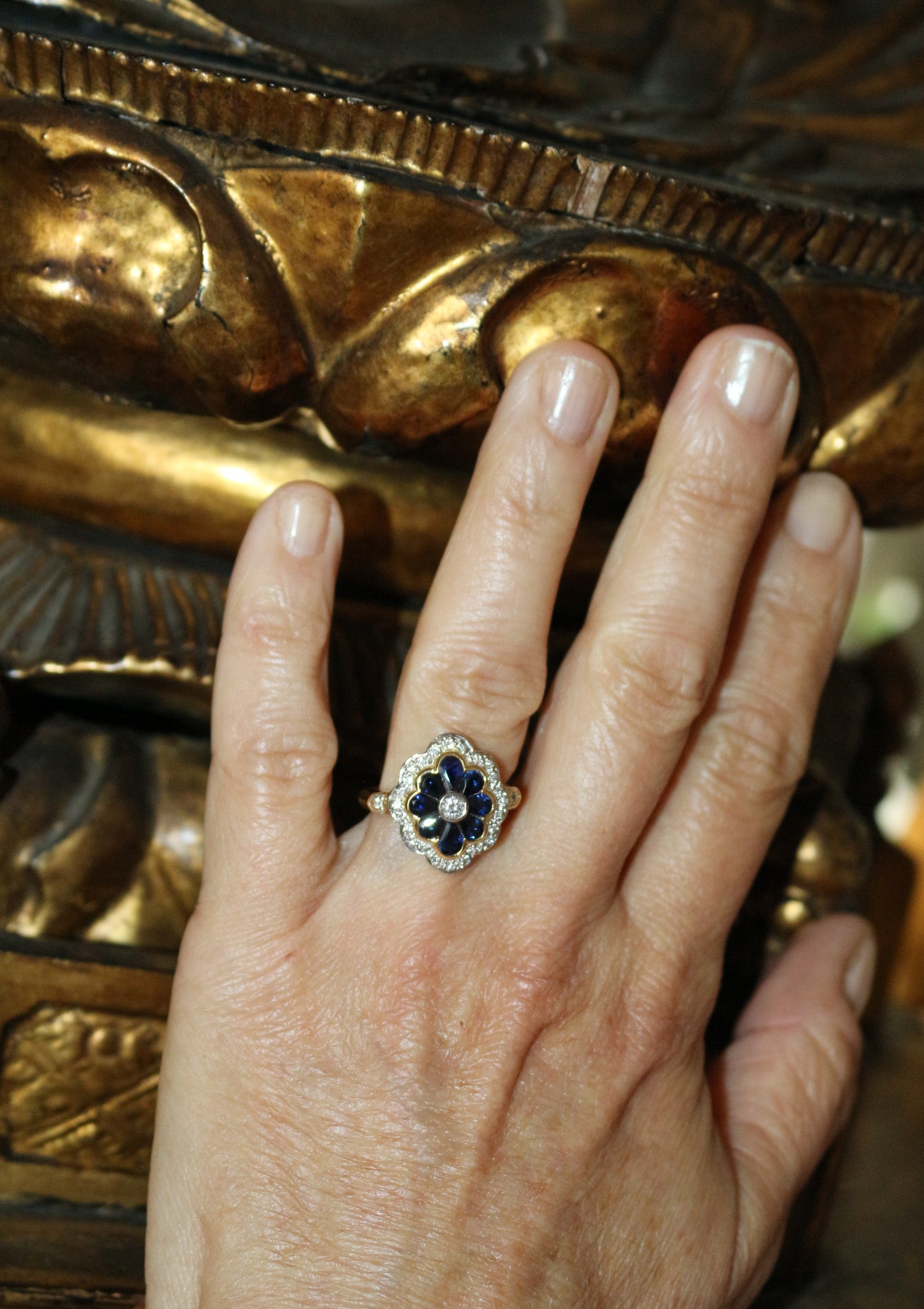 Bague Fleur diamants saphirs or jaune